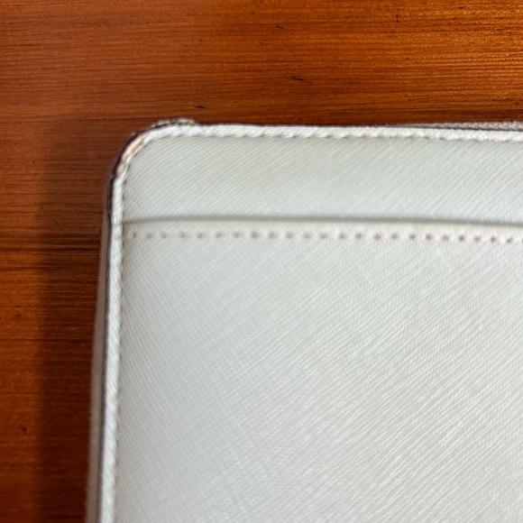 Kate Spade Wallet - Picture 5 of 7